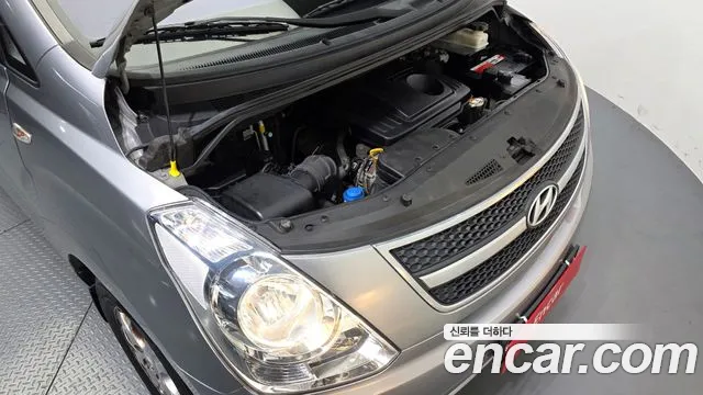 Hyundai Starex 2012 thumb 6