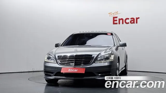 Mercedes-Benz S-Класс 2012 thumb 3