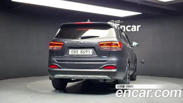 Kia Sorento 2017 thumb 4