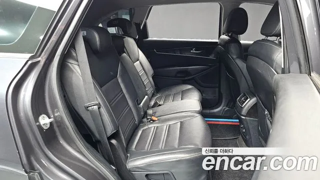 Kia Sorento 2017 thumb 12