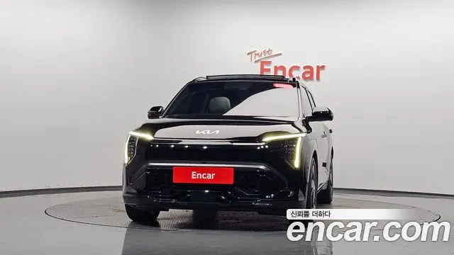Kia EV3 2025 thumb 2