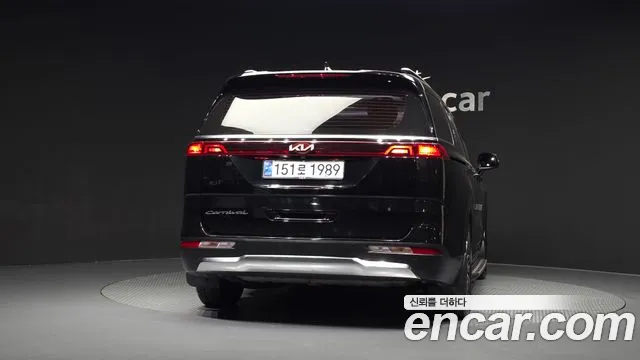 Kia Carnival 2020 thumb 4