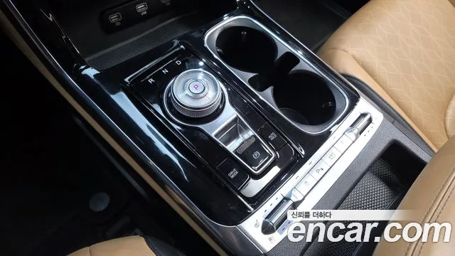 Kia Carnival 2020 thumb 9