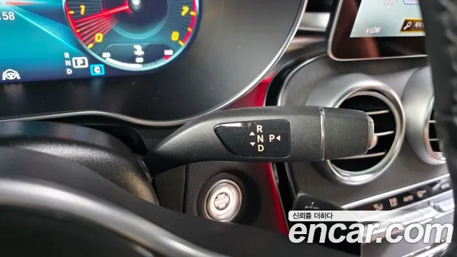 Mercedes-Benz GLC 2022 thumb 9