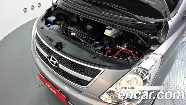 Hyundai Starex 2014 thumb 6