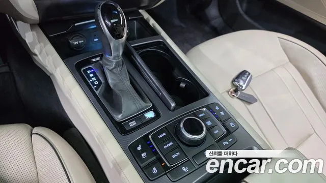 Hyundai Genesis 2015 thumb 9