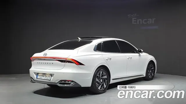 Hyundai Grandeur 2022 thumb 2