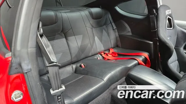 Hyundai Genesis 2012 thumb 11