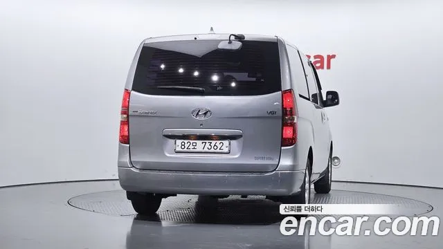 Hyundai Starex 2015 thumb 4