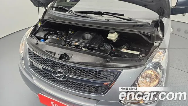 Hyundai Starex 2015 thumb 6