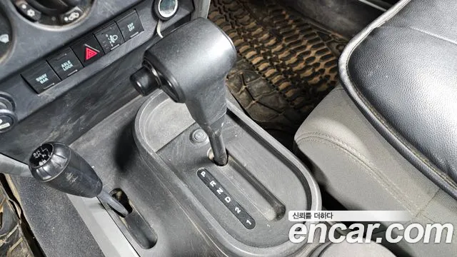 Jeep Wrangler 2008 thumb 9