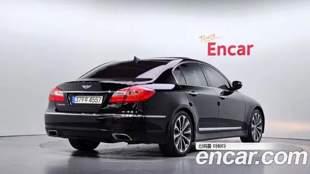 Hyundai Genesis 2011 thumb 2