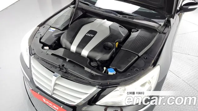 Hyundai Genesis 2011 thumb 6