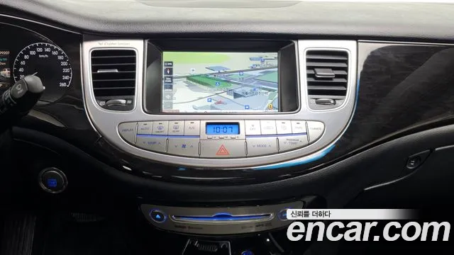 Hyundai Genesis 2011 thumb 12