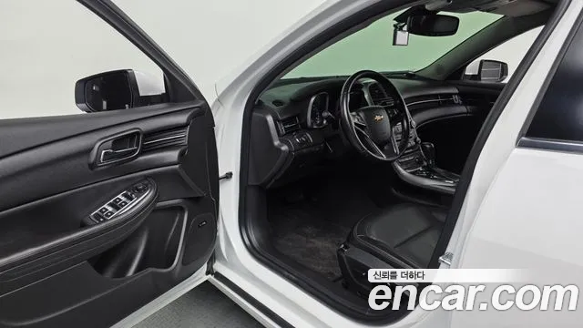 ChevroletGMDaewoo Malibu 2016 thumb 10