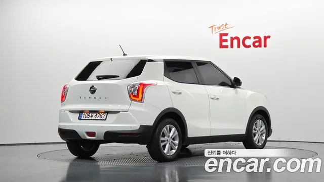 KG_Mobility_Ssangyong TIBOLI 2017 thumb 2