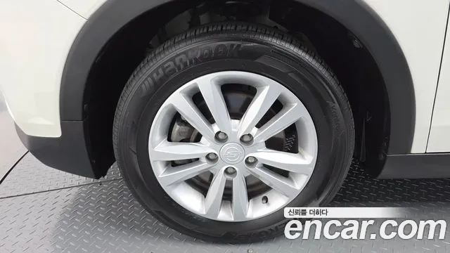 KG_Mobility_Ssangyong TIBOLI 2017 thumb 5