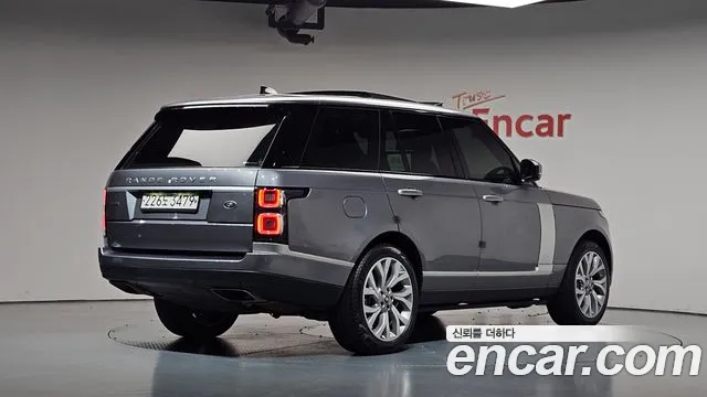 Land Rover Range Rover 2020 thumb 2