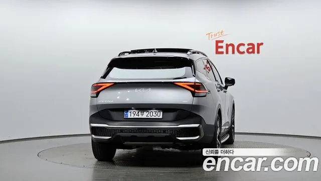 Kia Sportage 2022 thumb 3