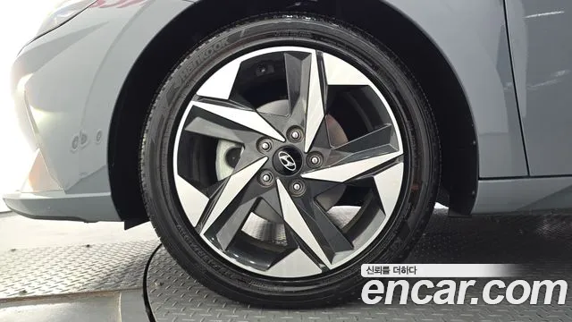 Hyundai Avante 2021 thumb 5