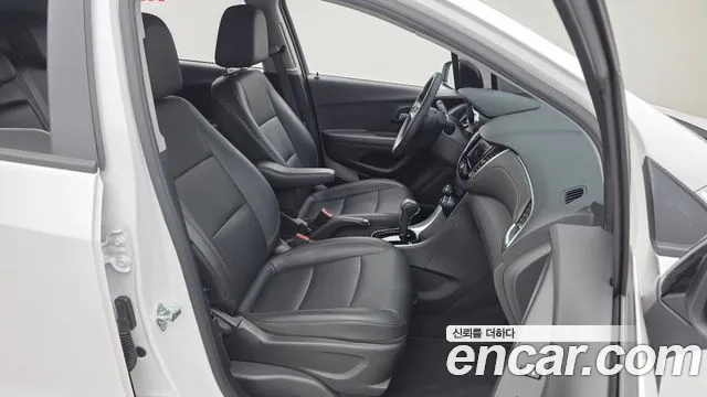 ChevroletGMDaewoo Tracker 2020 thumb 11