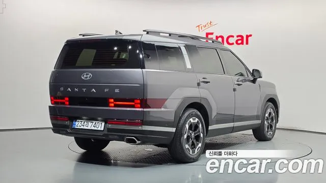 Hyundai Santa Fe 2023 thumb 2
