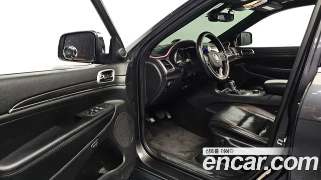 Jeep Cherokee 2019 thumb 10
