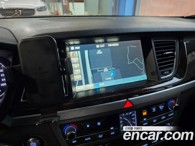 Hyundai Genesis 2016 thumb 7
