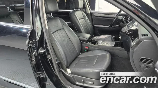 Hyundai Genesis 2013 thumb 12