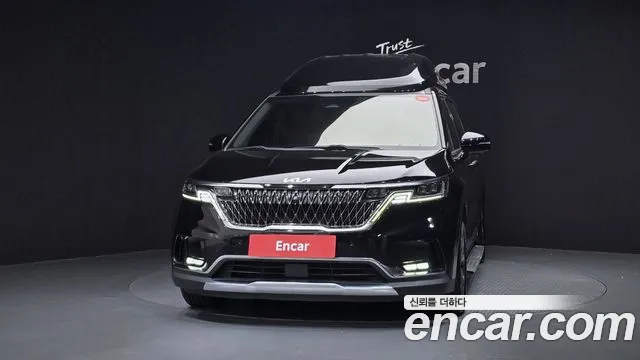Kia Carnival 2021 thumb 3