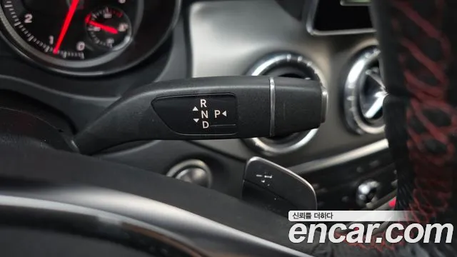 Mercedes-Benz CLA 2017 thumb 9