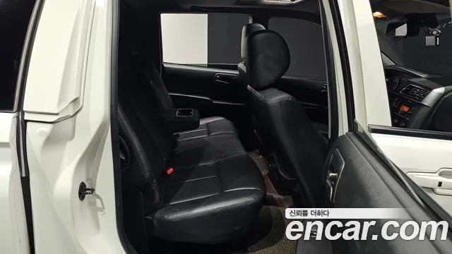 KG_Mobility_Ssangyong KORANDO 2016 thumb 11