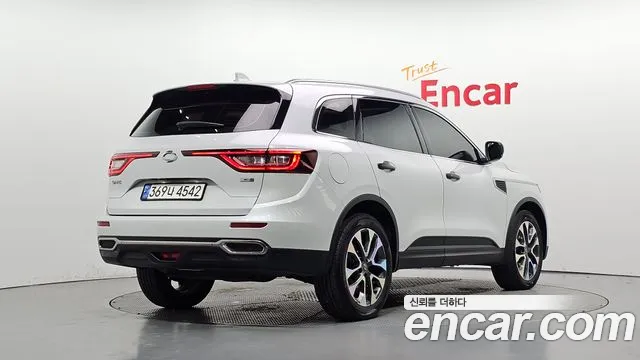 Renault-KoreaSamsung Koleos 2016 thumb 2