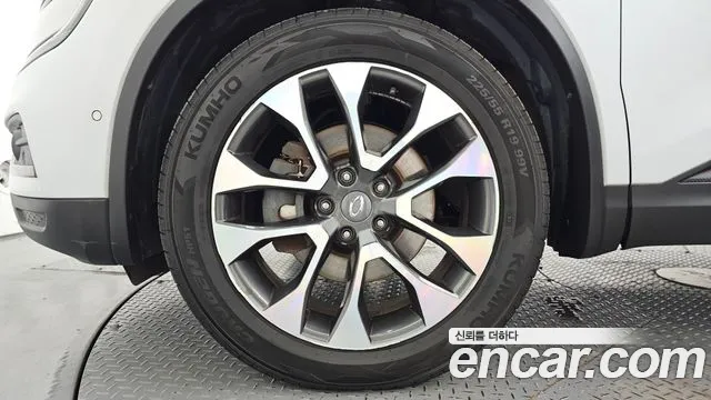 Renault-KoreaSamsung Koleos 2016 thumb 5