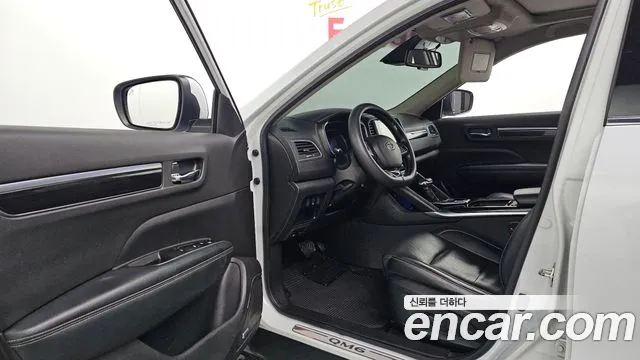 Renault-KoreaSamsung Koleos 2016 thumb 10