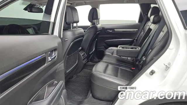 Renault-KoreaSamsung Koleos 2016 thumb 12