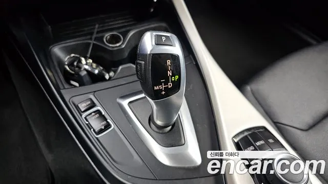 BMW 1-Series 2016 thumb 9