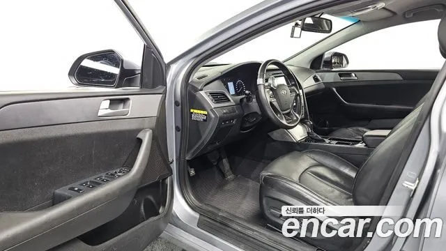Hyundai Sonata 2016 thumb 10