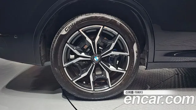 BMW X3 2023 thumb 4