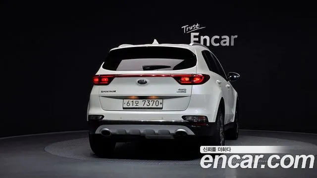 Kia Sportage 2018 thumb 4