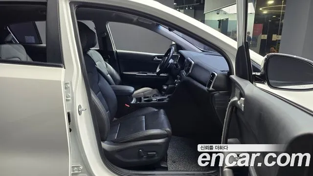 Kia Sportage 2018 thumb 11