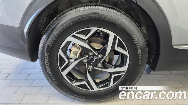 Kia Sportage 2024 thumb 5