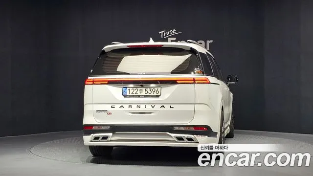 Kia Carnival 2022 thumb 4