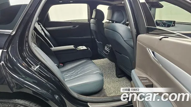 Genesis G80 2020 thumb 11