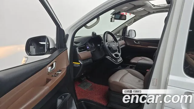 Hyundai Starex 2018 thumb 10