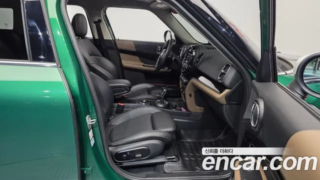 MINI Countryman 2020 thumb 11