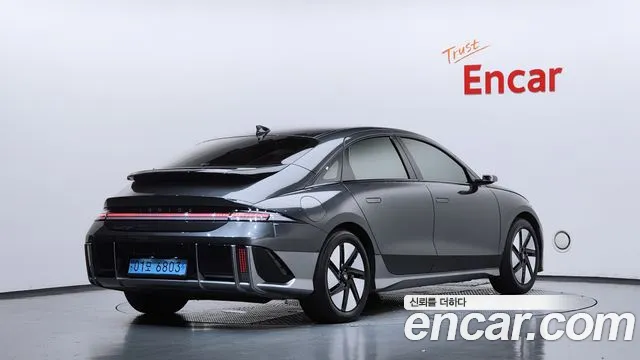 Hyundai IONIQ 6 2024 thumb 2