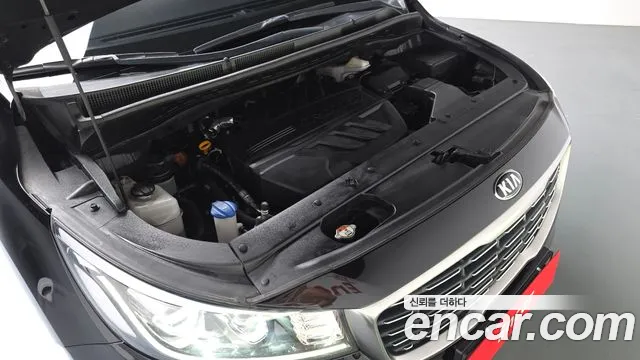 Kia Carnival 2020 thumb 5