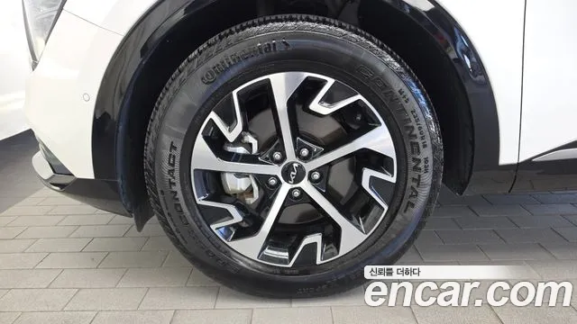 Kia Sportage 2024 thumb 4