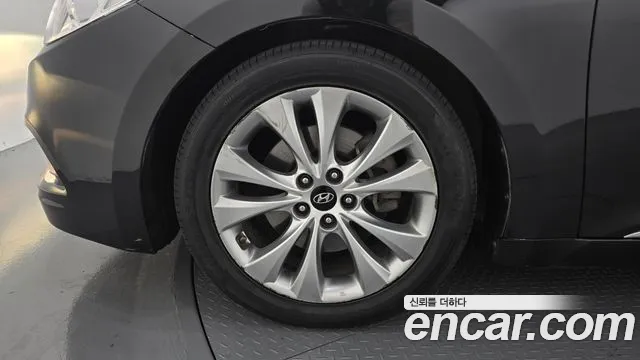 Hyundai Grandeur 2012 thumb 5